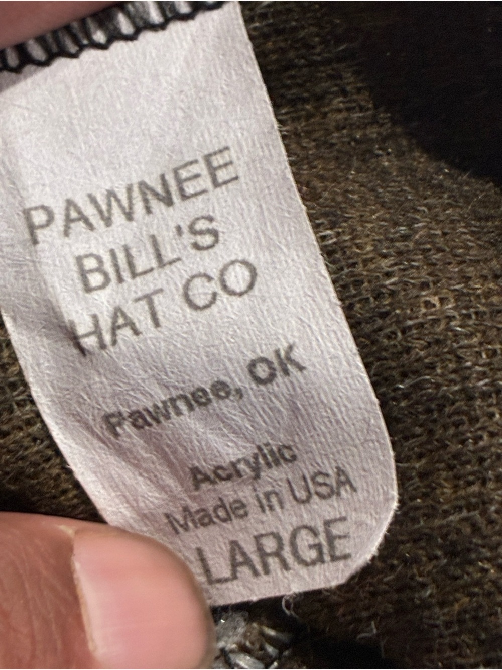 Pawnee Bill's Hat Co faux Racoon tail hat size Large - Picture 6 of 6